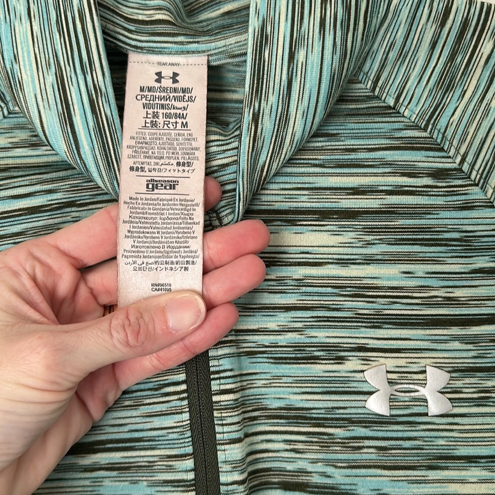 UA L/S athletic top medium - Picture 2 of 4